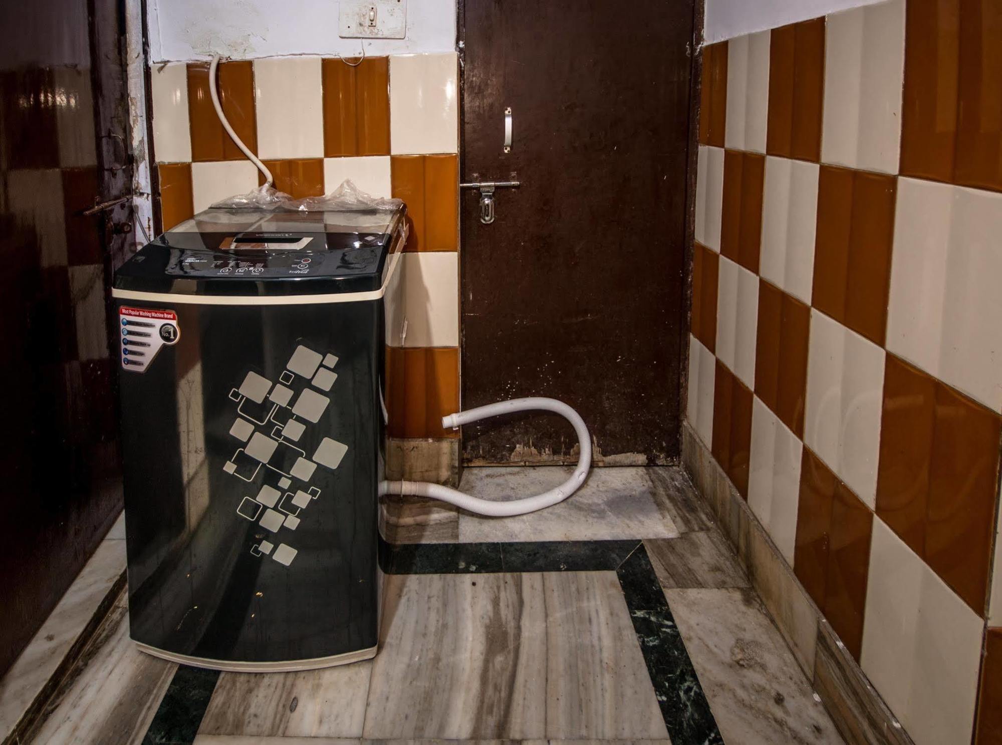 Backpacker Panda Friends - Agra Hostel Agra  Ngoại thất bức ảnh